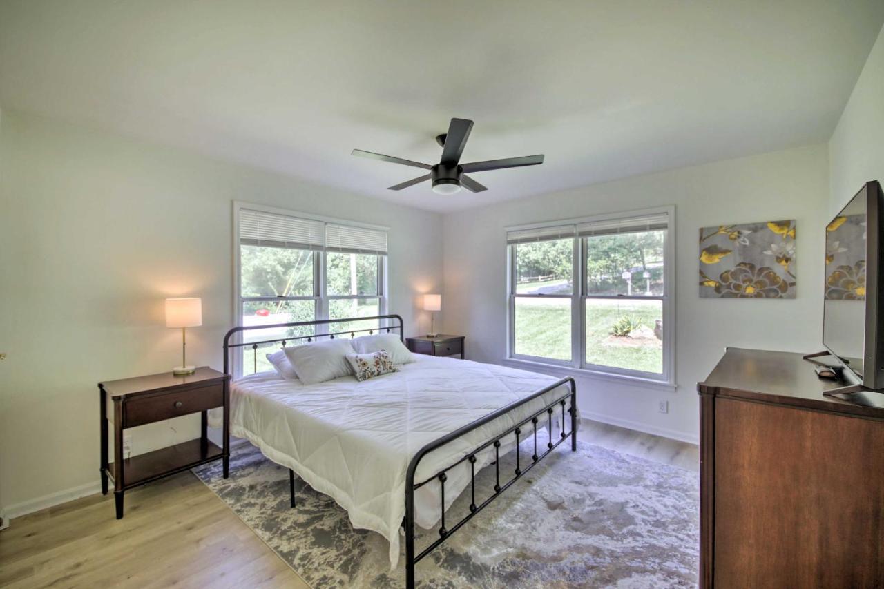 Modern Eckerty Home With Deck On Patoka Lake! Taswell Luaran gambar