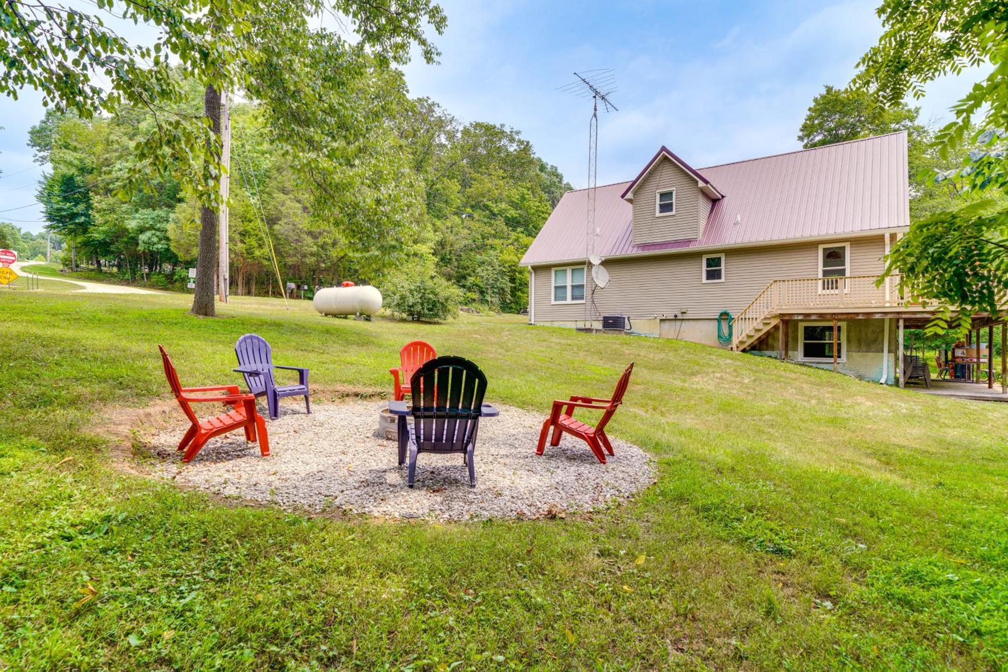 Modern Eckerty Home With Deck On Patoka Lake! Taswell Luaran gambar